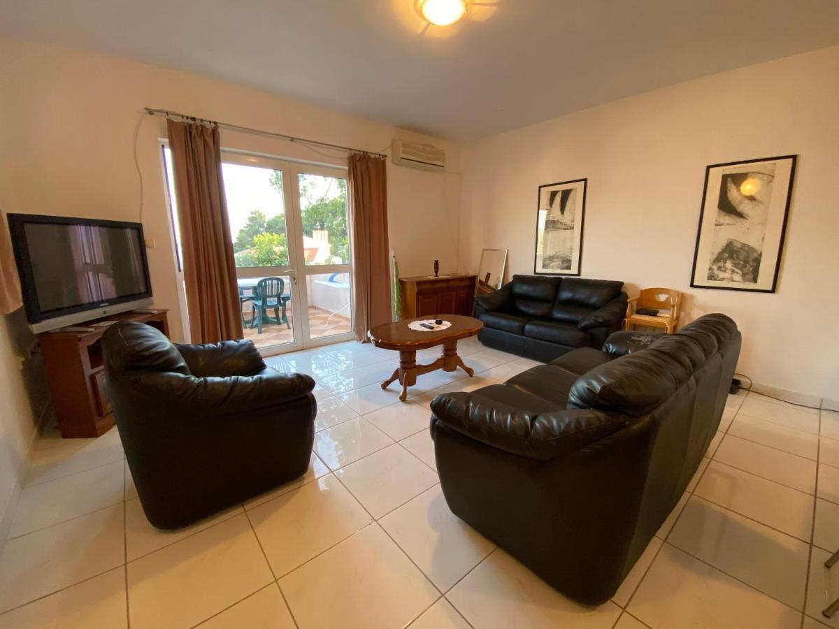 Apartments Mandarina Garden Petrovac Ngoại thất bức ảnh
