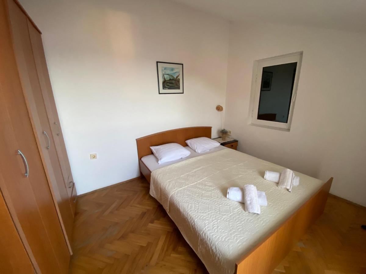 Apartments Mandarina Garden Petrovac Ngoại thất bức ảnh