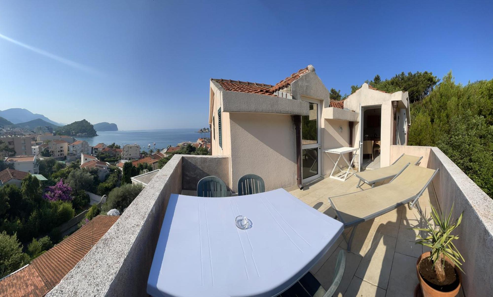 Apartments Mandarina Garden Petrovac Ngoại thất bức ảnh