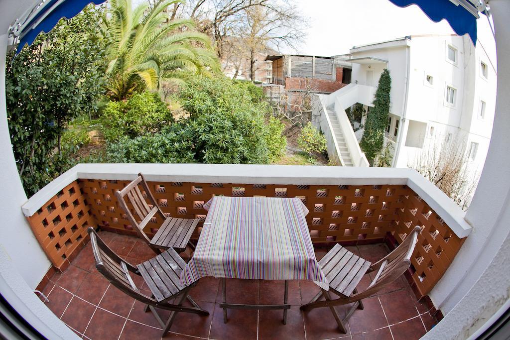 Apartments Mandarina Garden Petrovac Ngoại thất bức ảnh