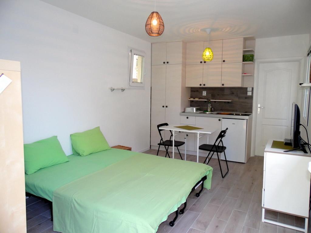 Apartments Mandarina Garden Petrovac Ngoại thất bức ảnh