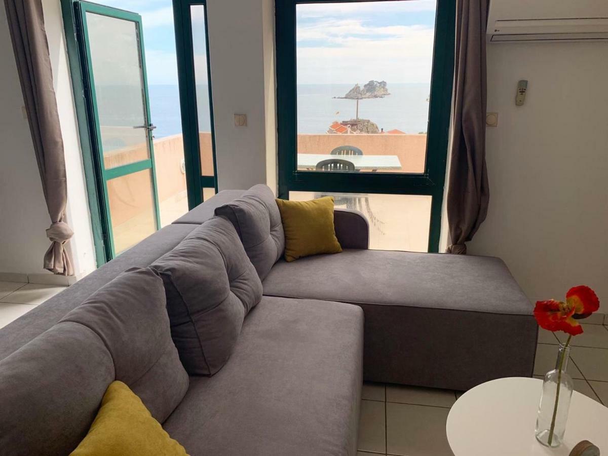 Apartments Mandarina Garden Petrovac Ngoại thất bức ảnh